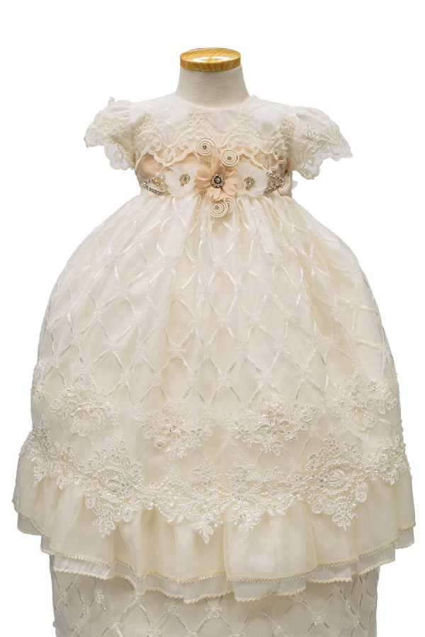 Ivory gown for girls In a light Ivory